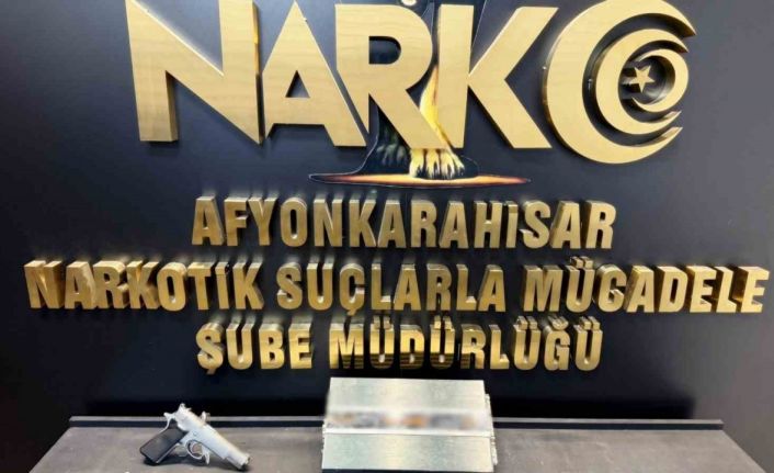 Tabanca ve uyuşturucu maddeyle yakalanan şahıs tutuklandı