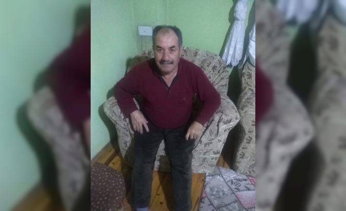 Tali yoldan ana yola bağlanmak isteyen otomobil ile kamyonet çarpıştı; 1 ölü