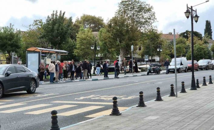 Tekirdağ’da deprem vatandaşlarda paniğe neden oldu
