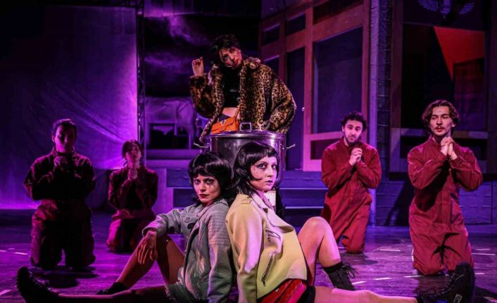 Tiyatronun kalbi Antalya’da atacak