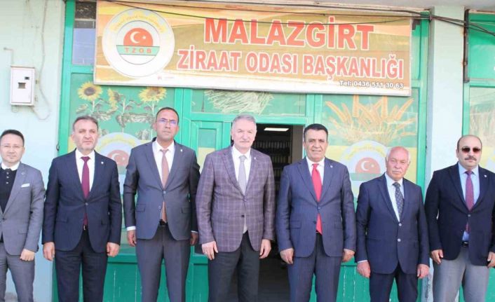 TMO Genel Müdürü Güldal, Malazgirt’te incelemelerde bulundu