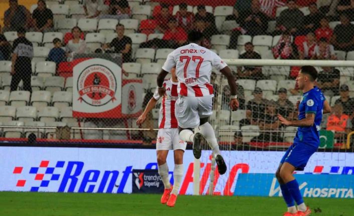 Trendyol Süper Lig: Antalyaspor: 2 - Çaykur Rizespor: 5 (Maç sonucu)