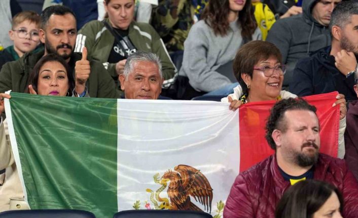 Trendyol Süper Lig: Fenerbahçe: 0 - Fatih Karagümrük: 0 (Maç devam ediyor)