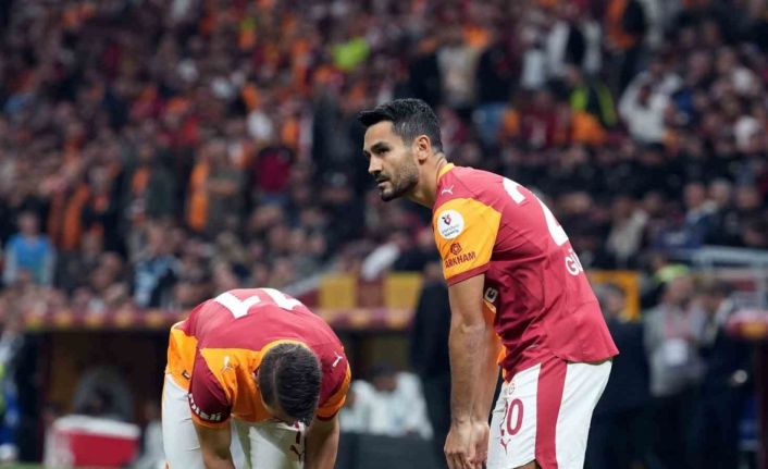 Trendyol Süper Lig: Galatasaray: 0 - Beşiktaş: 1 (İlk yarı)