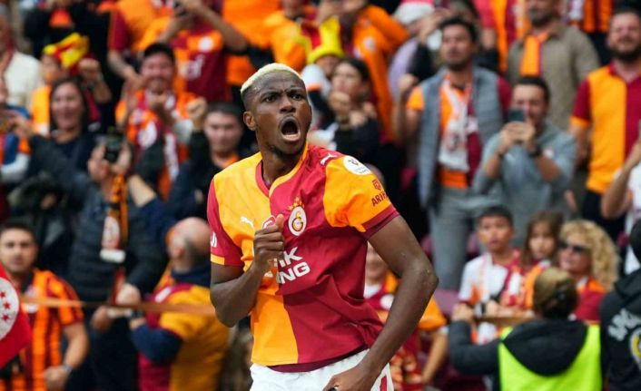 Trendyol Süper Lig: Galatasaray: 1 - Göztepe: 1 (İlk yarı)