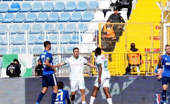 Trendyol Süper Lig: Kasımpaşa: 0 - Konyaspor: 1 (İlk yarı)