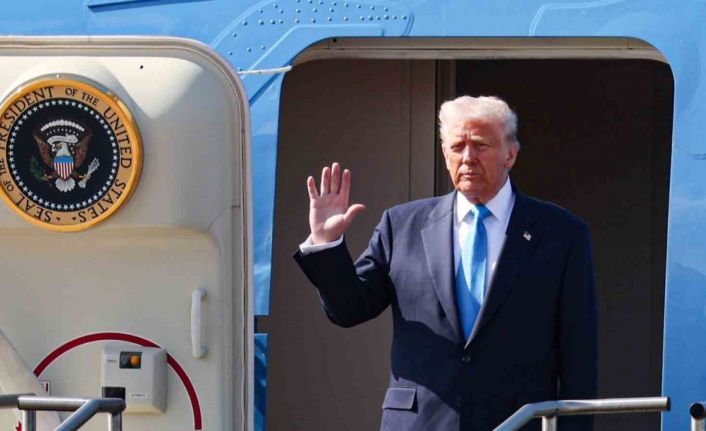 Trump’a Güney Kore’de en yüksek devlet onuru "Mugunghwa Büyük Nişanı" verildi