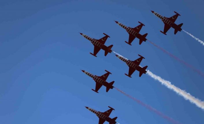 Türk Yıldızları Bandırma semalarında