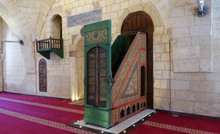 Türkiye’de sadece 4 camide raylı minber var