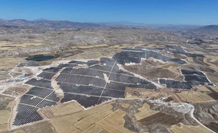 Türkiye’nin en yüksek kapasiteli santrallerinden birisi Sivas’ta hizmete girdi