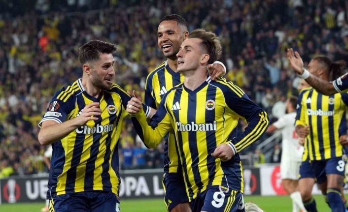 UEFA Avrupa Ligi: Fenerbahçe: 2 - Nice: 1 (İlk yarı)