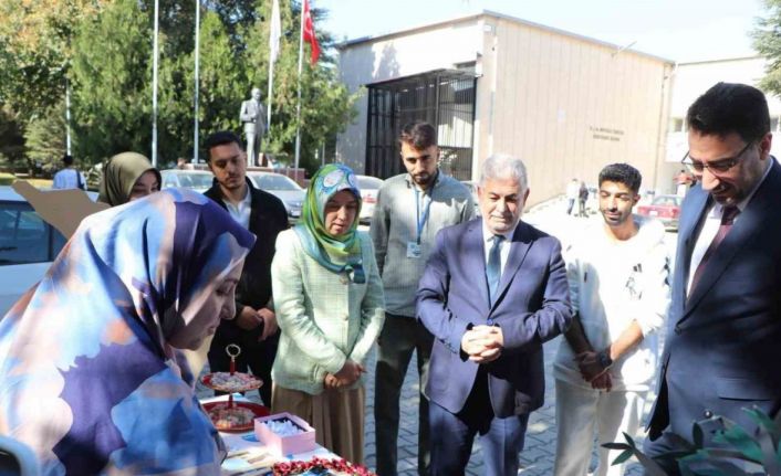 Üniversite öğrencilerinden Filistin için yardım kampanyası