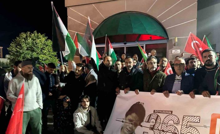 Uşak’ta Sumud Filosu ve Gazze’ye destek yürüyüşü