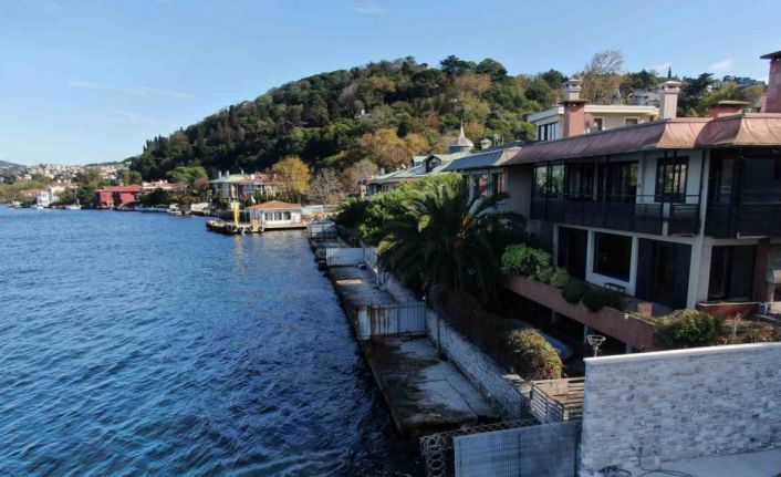 Üsküdar’da sahil yolunun kapatılmasına vatandaşlardan tepki