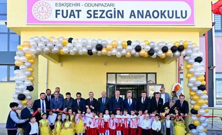Vali Aksoy, kamu kaynaklarıyla yapılan okulun açılışını gerçekleştirdi