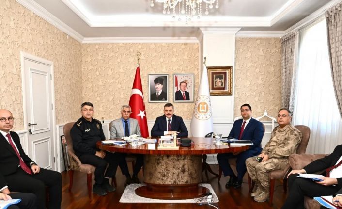 Vali Çiftçi, Bakanlar Yerlikaya ve Uraloğlu ile VKS toplantısına katıldı