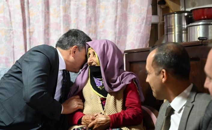 Vali Çiftçi’den ahde vefa