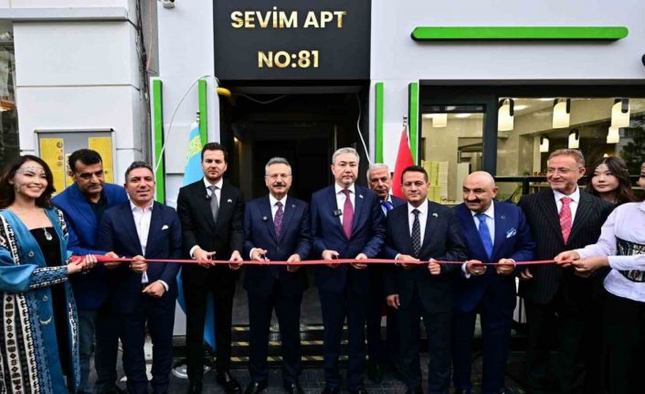 Vali Hüseyin Aksoy, Kazakistan Fahri Konsolosluğu’nun açılış programına katıldı