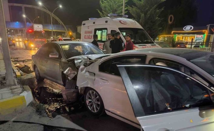 Van’da zincirleme kaza: 4 yaralı