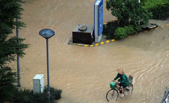 Vietnam’daki Matmo Tayfununda can kaybı 15’e yükseldi