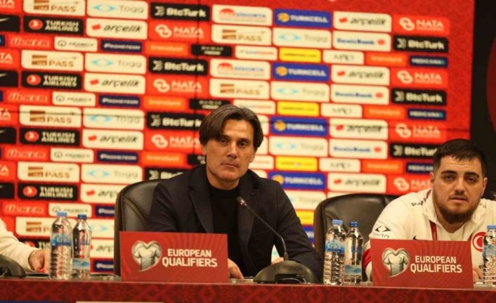 Vincenzo Montella: "İlk yarıda maçı bitirmek beni mutlu etti"