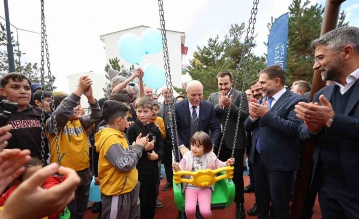 Yakutiye Belediyesi’nden üniversiteye örnek çocuk parkı