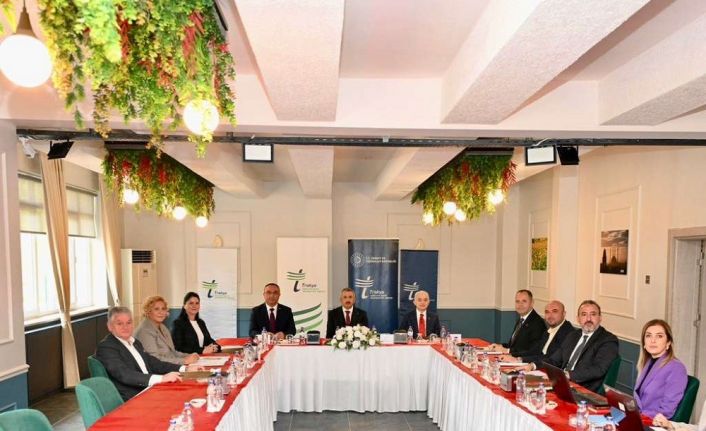 Yatırım ve projelerle ilgili üyeler bilgilendirildi