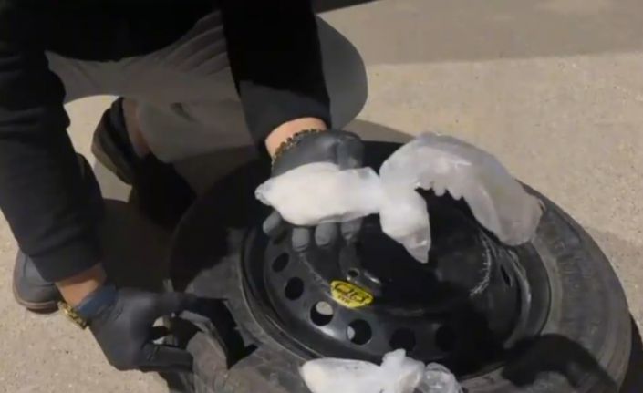 Yedek lastikten uyuşturucu çıktı: 2 tutuklama