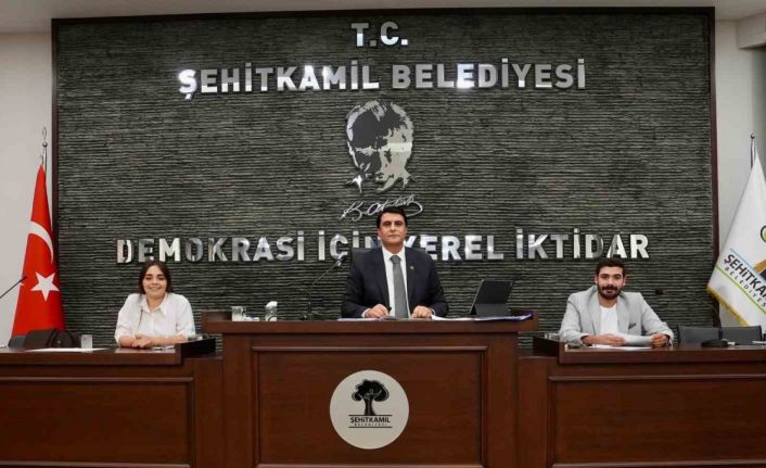 Yılmaz, yardımcılarını açıkladı