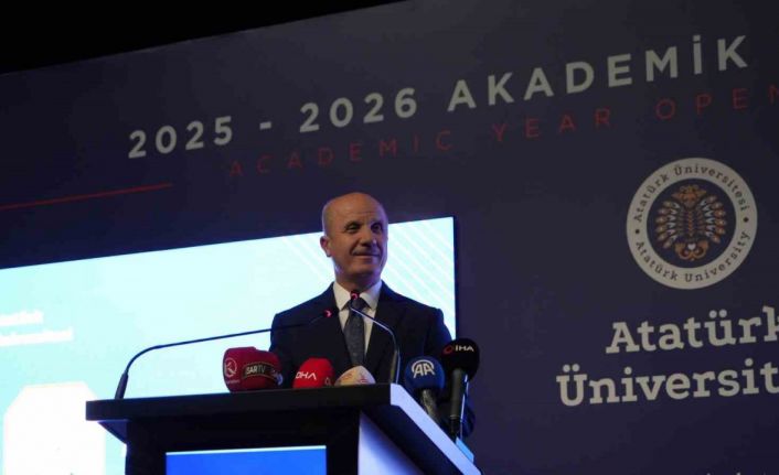 YÖK Başkanı Prof. Dr. Özvar: "Artık yaz okullarında üst sınıflardan da ders alınabilmeli"