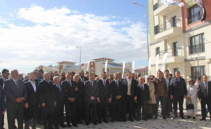 Yozgat’ta TOKİ konutları hak sahiplerine teslim edildi