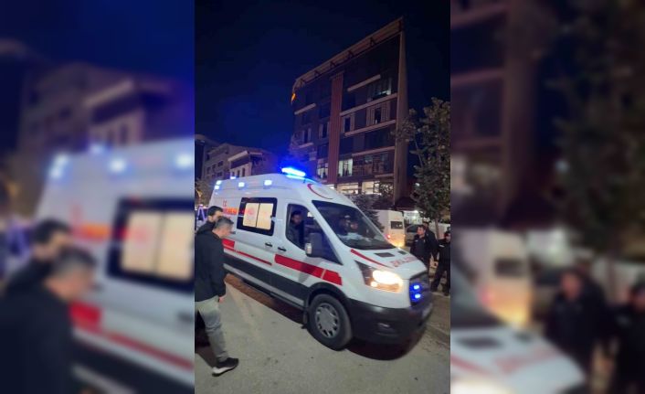 Yüksekova’da bıçaklı kavga: 1 yaralı