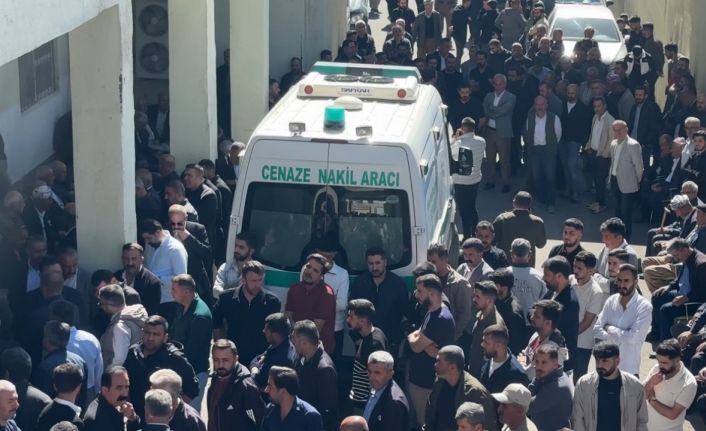 Yüksekova’da bıçaklı saldırı: 21 yaşındaki genç hayatını kaybetti