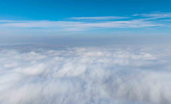 43 ilin geçiş güzergahında "sis denizi" havadan görüntülendi