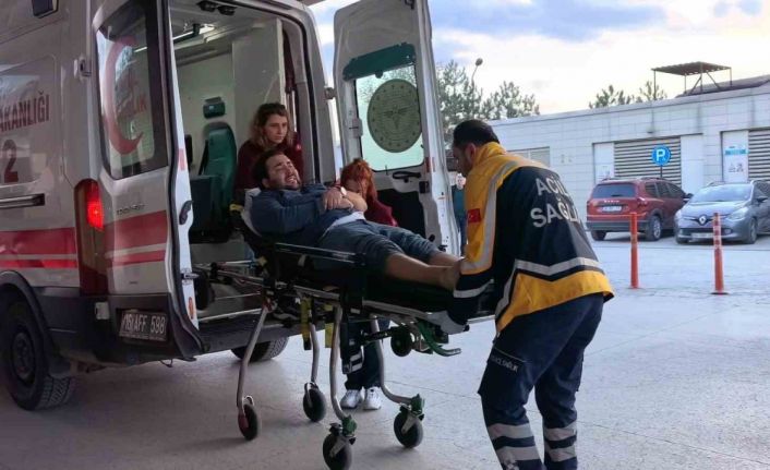 600 kiloluk demir silindirin altında kaldı