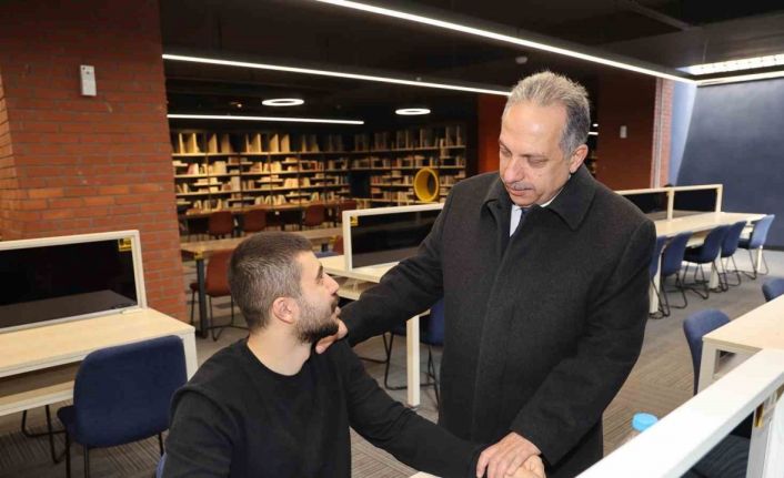 7/24 Kütüphane 1 milyonu aştı