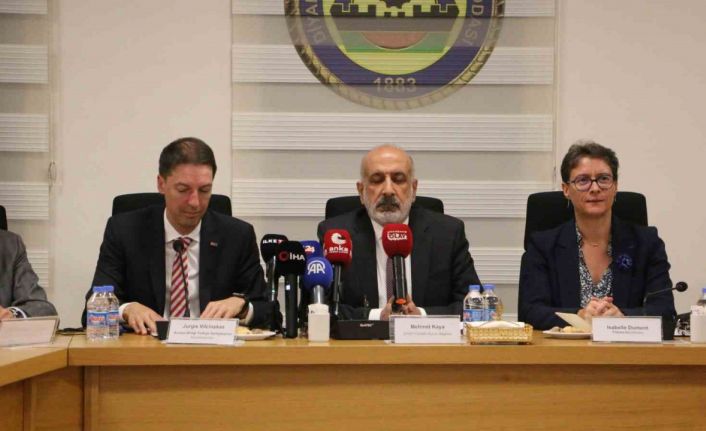 AB Türkiye Delegasyonu heyeti Diyarbakır’da