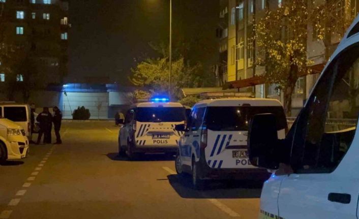 Ablasının acısına dayanamadı, aynı yerden atladı: 1 ağır yaralı