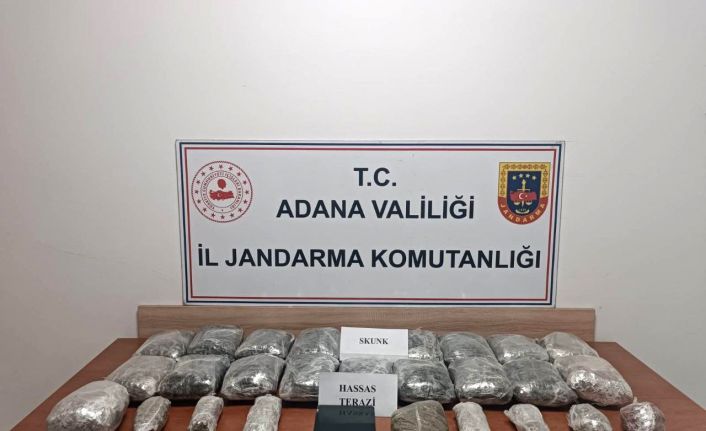 Adana’da 11 kilo skunk ele geçirildi