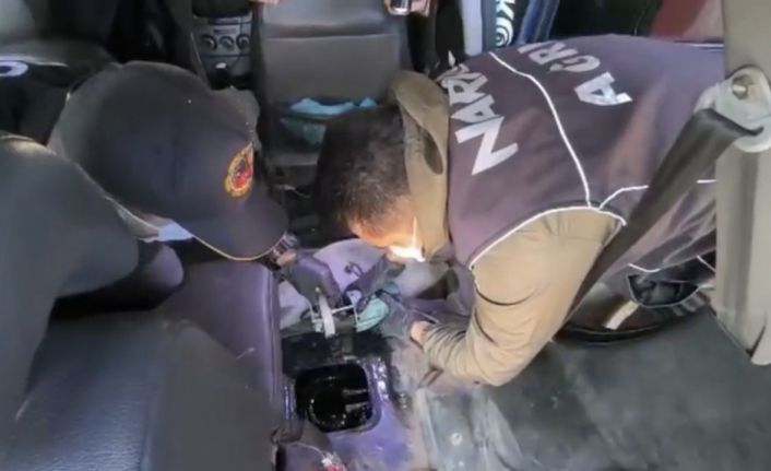 Ağrı’da 15 kilo metamfetamin ele geçirildi