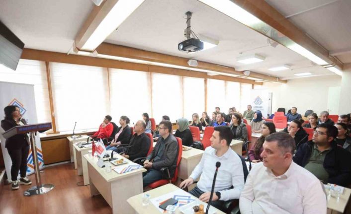 Akdeniz Belediyeler Birliğinden Merkezefendi Belediyesi personeline mevzuat eğitimi