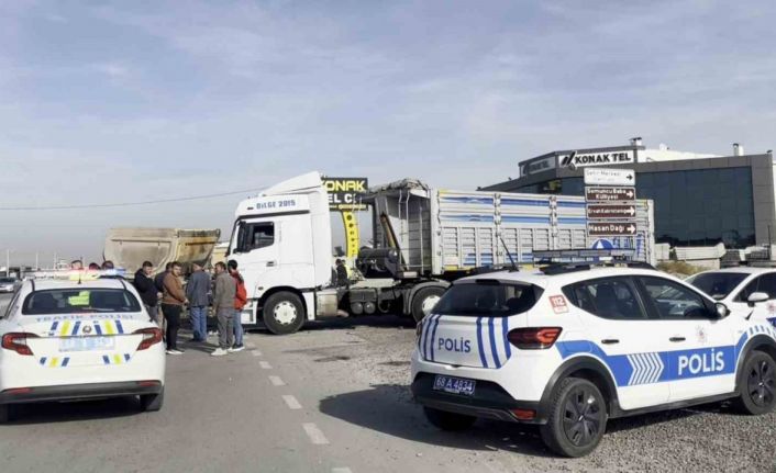 Aksaray’da iki tır çarpıştı: 1 yaralı