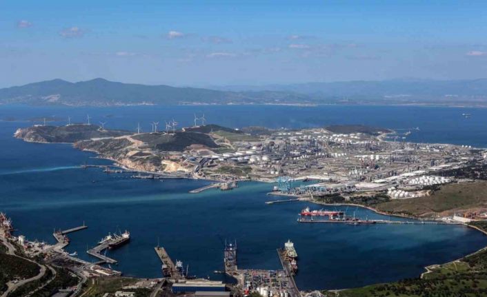 Aliağa limanlarında 73 milyon ton elleçleme yapıldı