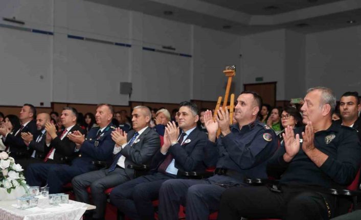 Aliağa’da Öğretmenler Günü kutlamaları