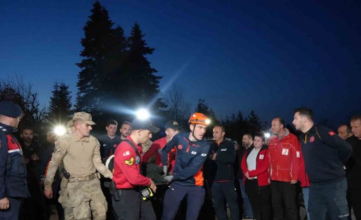 Anne ve oğlunun cenazeleri, Adli Tıp Kurumu’na gönderildi