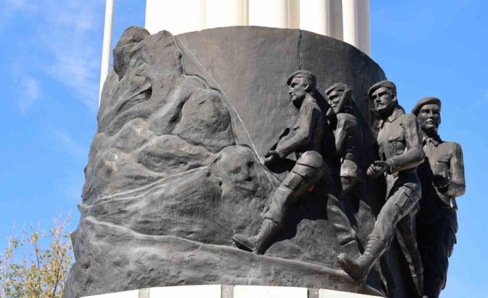 Antalya Şehitleri Anıtı restore edildi