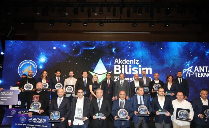 Antalya Teknokent Ev Sahipliğinde 9. Akdeniz Bilişim Zirvesi