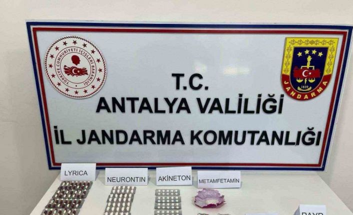 Antalya’da sentetik hap ve esrar ele geçirildi