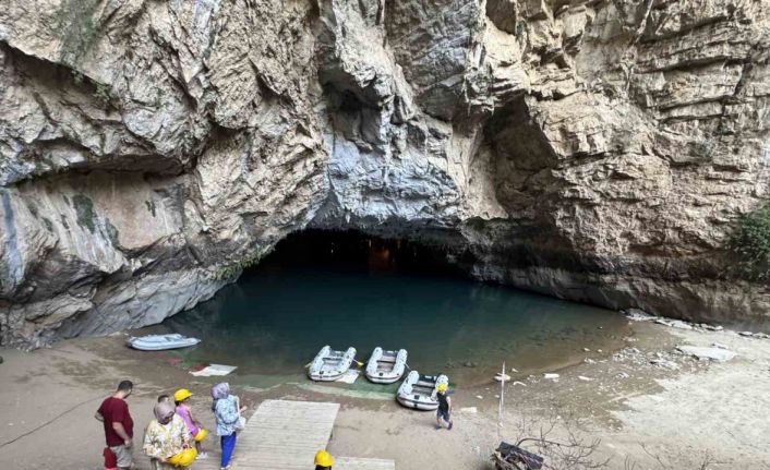 Antalya’daki Altınbeşik Mağarası tadilat nedeniyle ziyarete kapatıldı