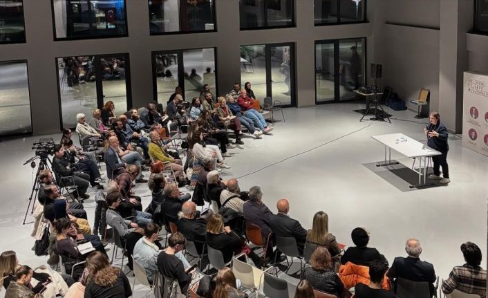 Aristoteles’in felsefesi Pancar Deposu’nda konuşuldu